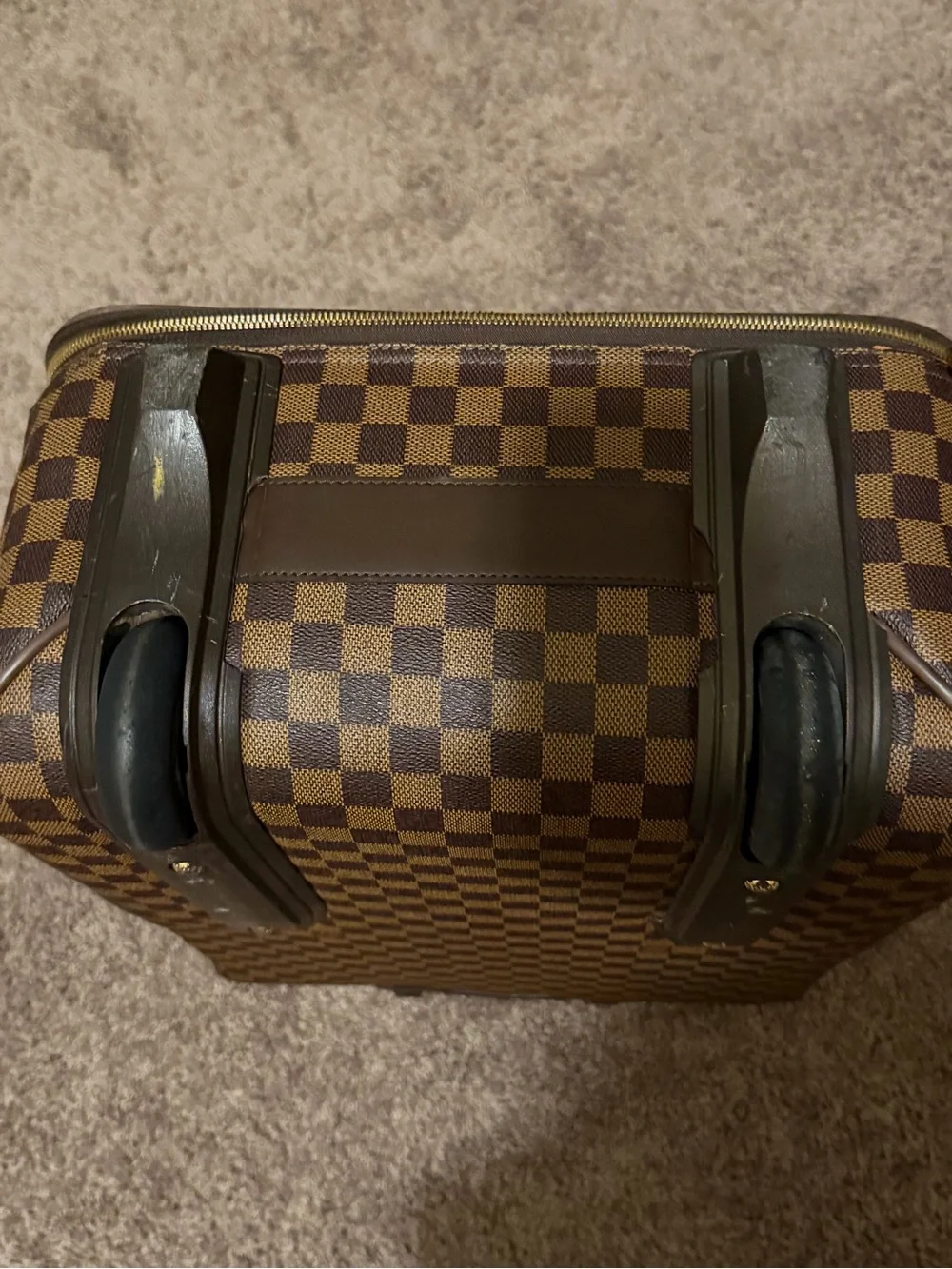 Authentic Louis Vuitton Damier Ebene Rolling Carry-On Suitcase - Pre-Owned